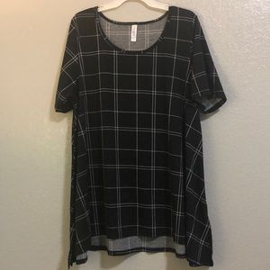 LULAROE PERFECT T - BLACK & WHITE - 2x